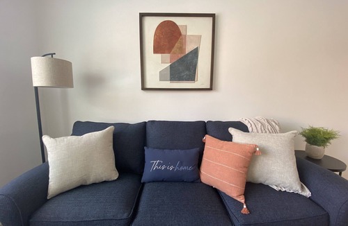 Douglas Apartment | LOVELY APARTMENT IN THE GABLES, SLEEPS 4, THE BEST