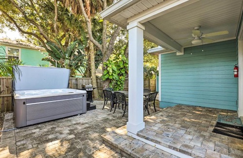 Vilano Beach House | Lovely Coastal Getaway Walk to Vilano Beach!