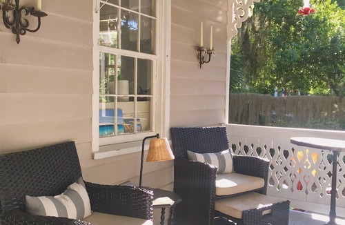 The Point House | Lovingly Restored 1890 Historic Cottage
