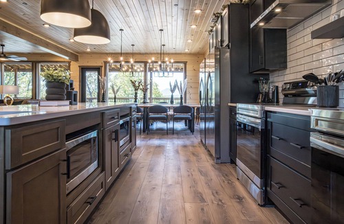 Sevierville Cabin | Luxe 12 BR Cabin, Indoor Pool, Theater, Sleeps 36