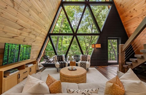 Morganton House | Luxe A-Frame Lodge Golf Hot Tub Blue Ridge