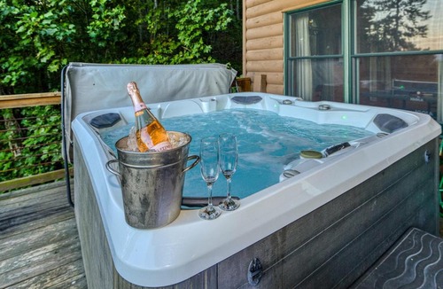 Morganton House | Luxe Cabin Hot Tub Deck Views Near Blue Ridge