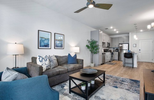 Midlothian Apartment | LuxStay: Upscale Temp Haven