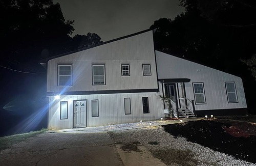 Stone Mountain House | Luxurious 5-bedroom house with Game Room in Stone Mountain