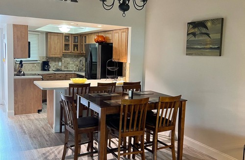Fort Pierce Condo | Luxurious Beach Resort Atmosphere Getaway