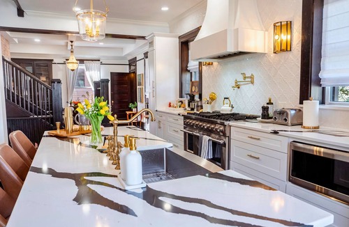 St. Elmo Improvement League House | Luxurious Historic 4 level home in St Elmo