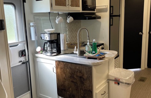 Winchester House | Luxurious RV'ing Retreat/ Lynchburg, TN