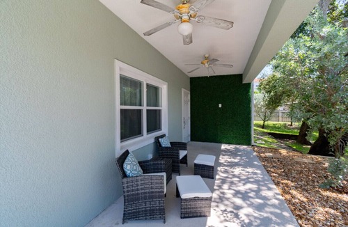 Crescent Beach Condo | Luxury 2BD 2BTH - Condo #5
