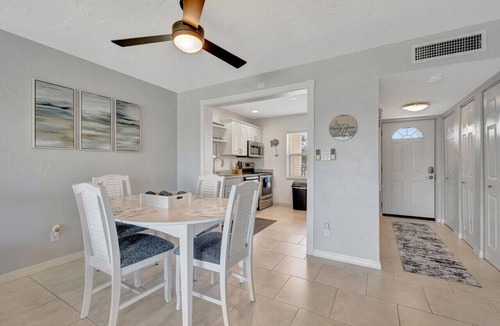 Longboat Key Condo | Luxury Bayfront Condo | Stunning Views, Pools & Beach Across Street