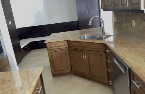 Bay Hill House | Luxury Home in Bay Hill @ Arnold Palmer/5 Minutes to Universal Studios