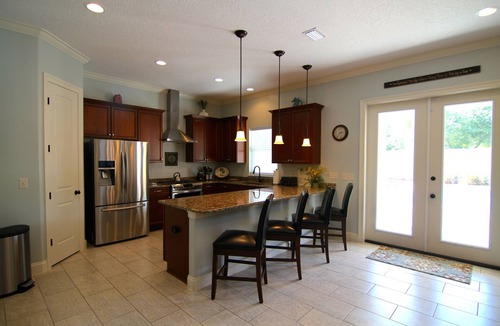 Crystal Beach House | Luxury-Lg Private Salt Water Pool-6 Seat Golf Cart-4Min Walk toBeach-Balcony!