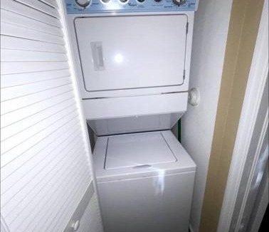 Miami Gardens House | Luxury Miami 2br Townhouse Near Stadium !