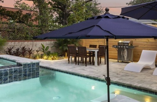 San Marco House | Luxury Oasis: Heated Pool, Spa, Hot Tub & Grill Patio