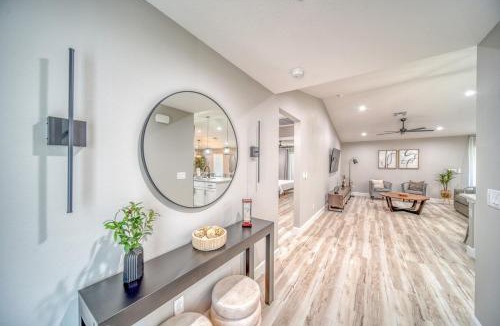 Diplomat House | Luxury Stay by Kathy NEW POOL