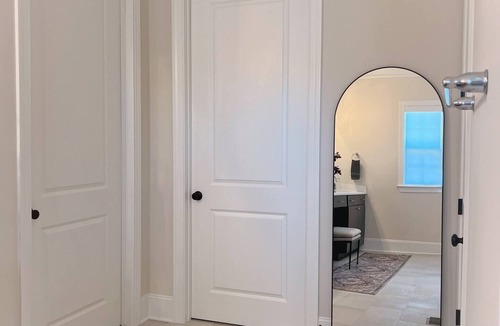 Raleigh House | Luxury Suite, Private Entrance, Garage & Patio
