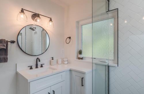 College Park House | Luxury Tiny Home 2 Miles from Downtown Orlando