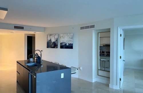 Seybold Condo | Luxury Vacation Rental Waterfront Condo Bal Harbour Miami Beach