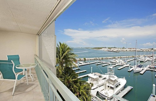 Historic Seaport Condo | Luxury Waterfront at Galion Resort in Old Town