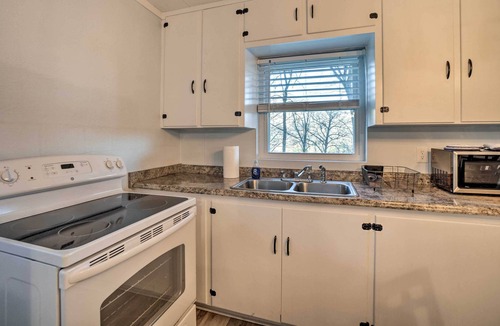 Maggie Valley Cottage | Maggie Valley Cottage Near Festival Grounds!
