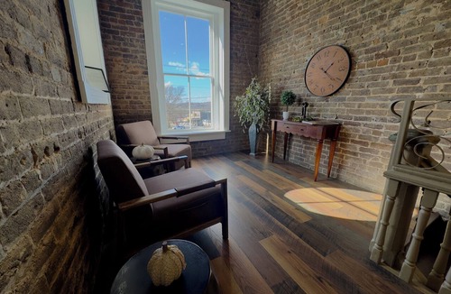 Jefferson City Apartment | Magistrate Rm, The Lodge at Old City Hall