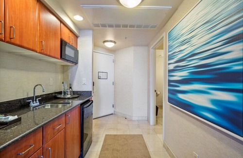 Sunny Isles Beach Condo | Magnificent Ocean View Studio at Luxe Beach Resort