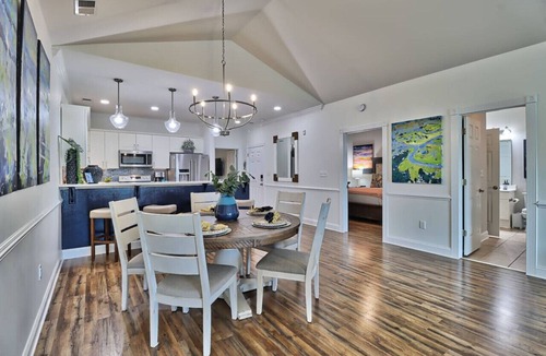 Central Myrtle Beach Condo | Magnolia Lake · 3BR Golf & Beach Getaway