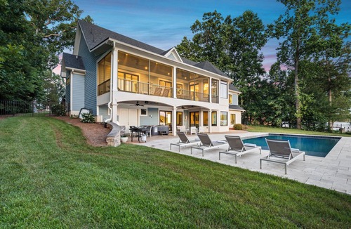 Denver House | Mallard Vestige w/Heated Pool, Game Room & Optional Boat Rental