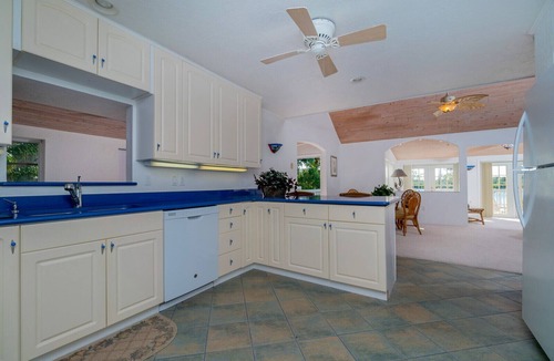 Englewood House | Manasota Beach, Englewood. Bay Front Home. Beach at Approx. 600ft