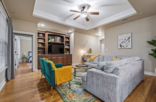 Tallahassee House | Manassas House Cozy Craftsman 4 BDR/Patio/Firepit