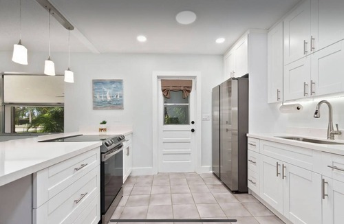 Fort Pierce House | Mango Tree by the Sea, Hutchinson Island-Bungalow A