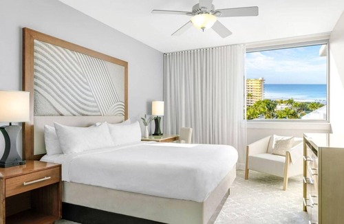 Marco Island Resort | Marco Island Escape with Spacious 2BR Villa at Marriott Crystal Shores