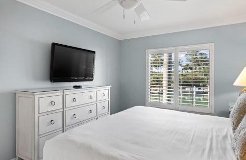 Captiva House | Marina Villa 603 - Captiva Two Bedroom Deluxe Harbourfront Residence