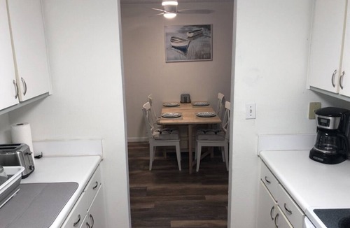 Bayview Condo | Marine Cottage , Bermuda Bay Beach, Saint Petersburg , Florida