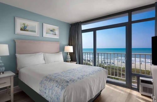 Ocean Drive Apartment | Maritime Beach Club - 2BR