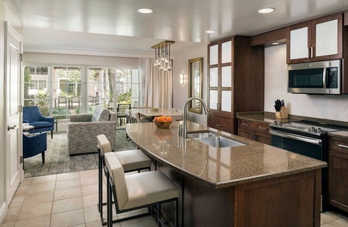 Florida Central Atlantic Coast Resort | Marriott Lakeshore Reserve with 3BR/3BR. Road 2 26 dates available 3/25-3/28/26