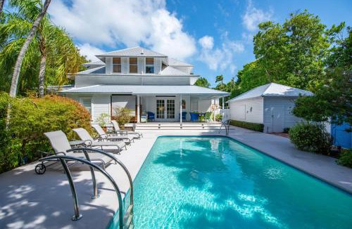 Meadows House | Meadows Manor