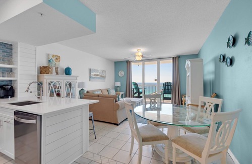 Navarre Beach Condo | Mermaid's Grotto - Summerwind 1002E Beach Service Included 2024!!