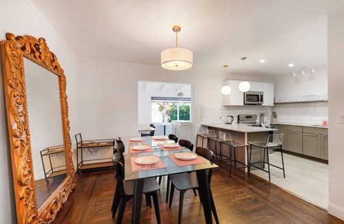 The Roads House | Miami Art deco home by PMI