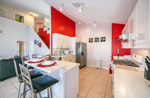 West Kissimmee House | Mickey's Lake Villa 2 only a few miles from Disney