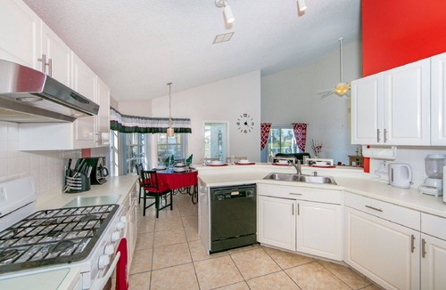West Kissimmee House | Mickey's Lake Villa 2 only a few miles from Disney