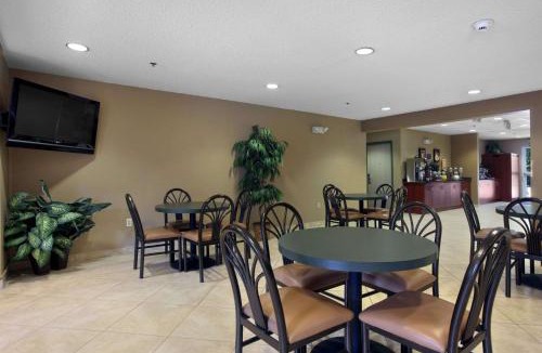 Palm Coast Hotel | Microtel Inn & Suites by Wyndham Palm Coast I-95