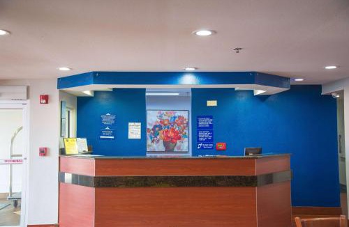 Daphne Hotel | Microtel Inn & Suites by Wyndham Daphne