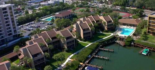 Siesta Key Apartment | Midnight Cove #714, Bayside in Siesta Key, FL