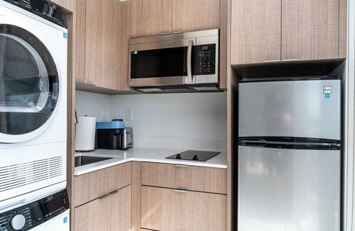 Ojus Apartment | Milan Aventura Hotel