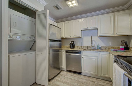 Siesta Key Village Condo | Minorga in Siesta Key Village