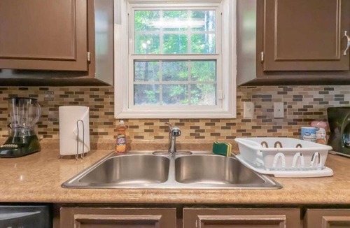 Columbus House | Minutes to Ft Moore! Two-Story Oasis, Moore Bliss