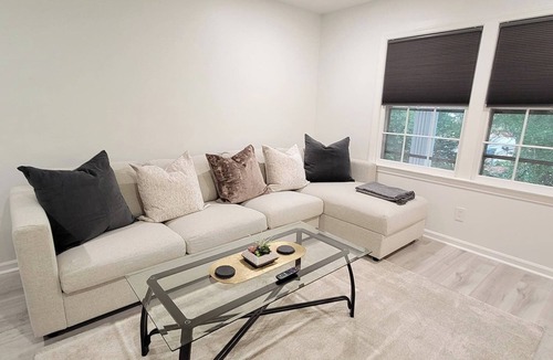 Rosewood Condo | Modern 2-bedroom condo near USC and Fort Jackson