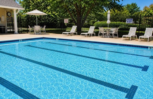 Brown Road House | Modern 2 BR Townhome in South Charlotte Near Carowinds