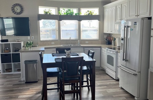 Iona House | Modern 2B/2B home in Fort Myers Beach