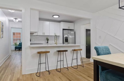Griffin Heights House | Modern 3br midtown gem w/outdoor space